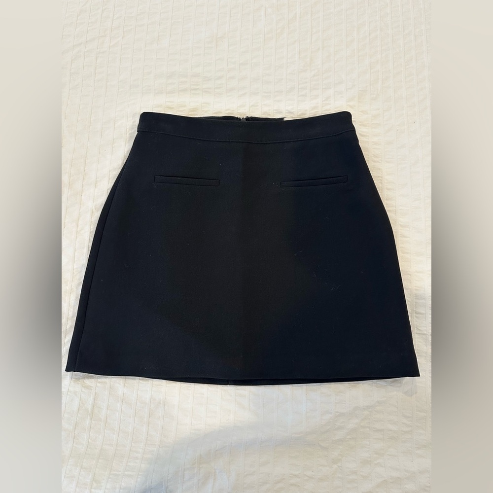 Dissh black mini skirt